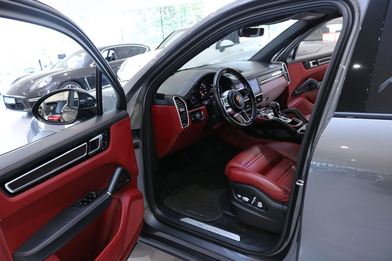 Porsche Cayenne TipTronic S, 340hk, 2020