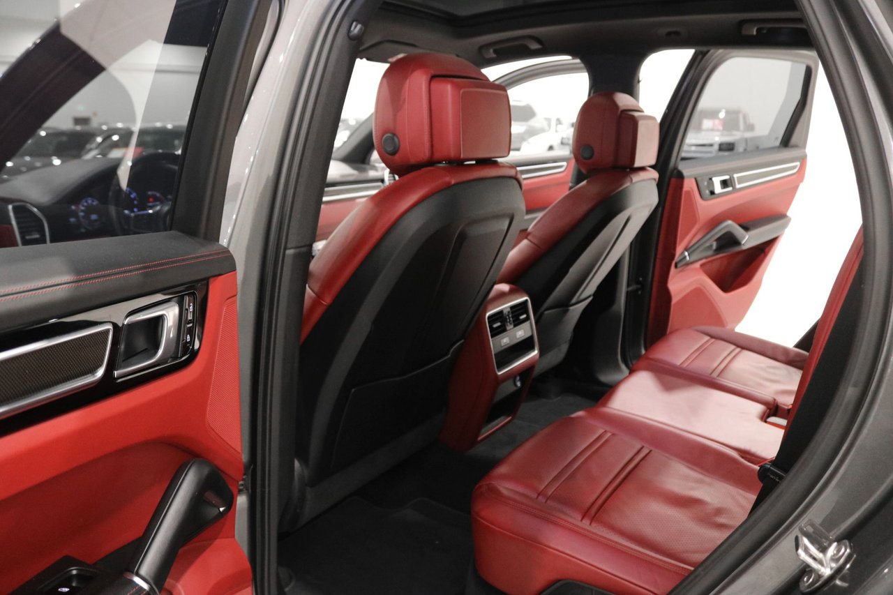Porsche Cayenne TipTronic S, 340hk, 2020
