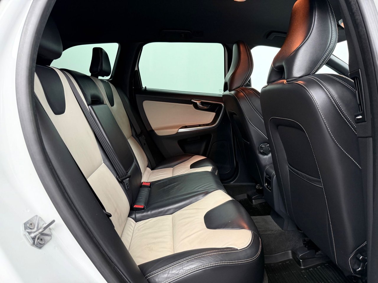 Volvo XC60 D4 Geartronic, 181hp, 2014