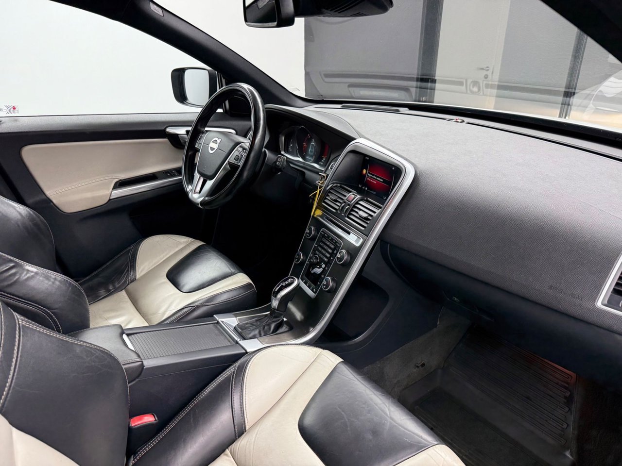 Volvo XC60 D4 Geartronic, 181hp, 2014