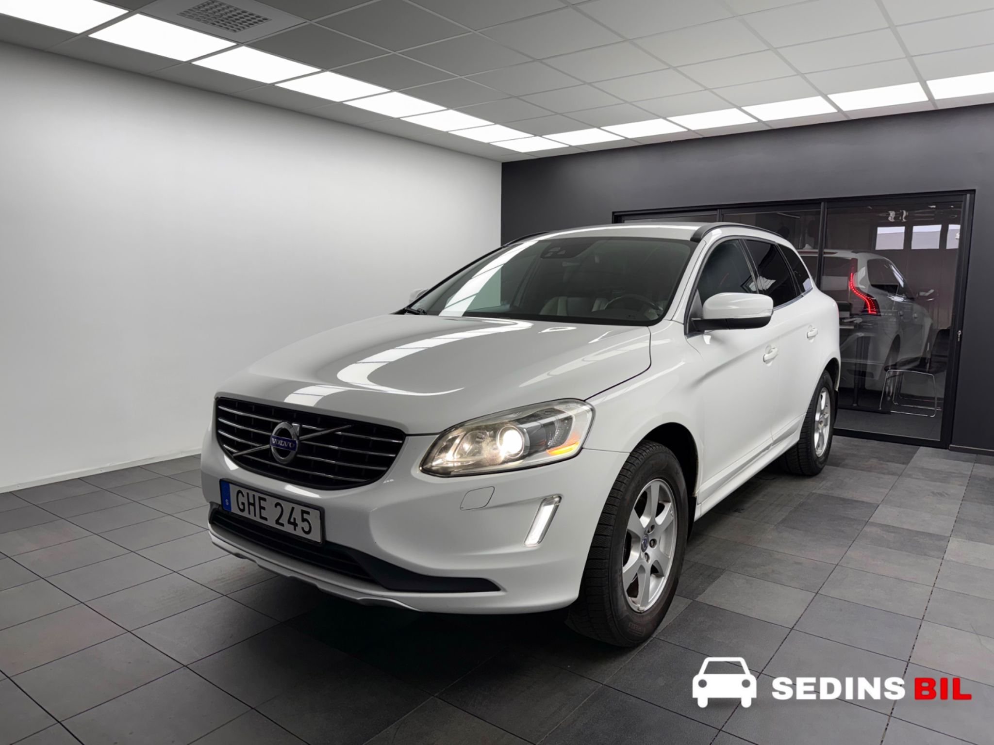 Volvo XC60 D4 Geartronic, 181hp, 2014
