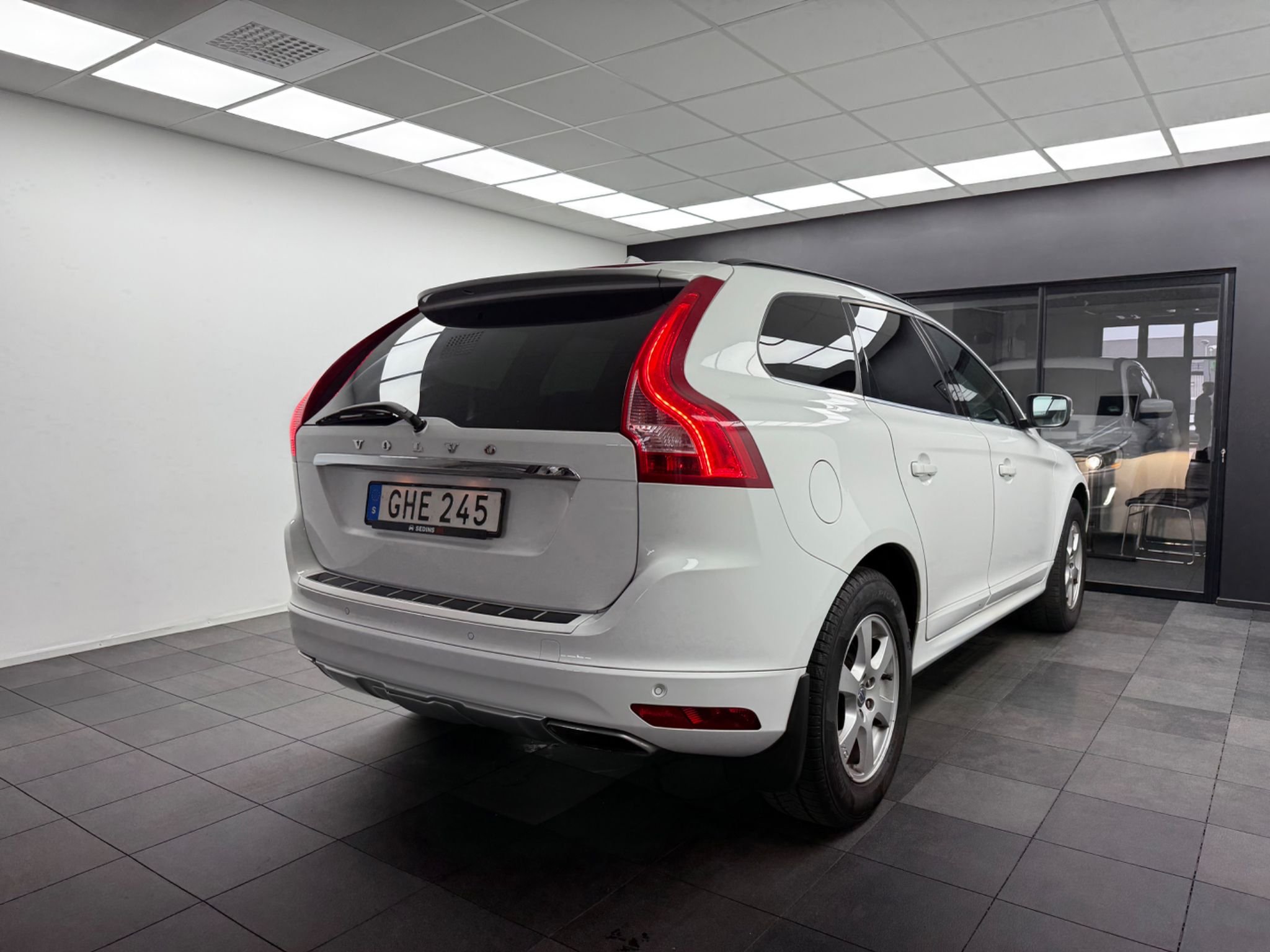 Volvo XC60 D4 Geartronic, 181hp, 2014