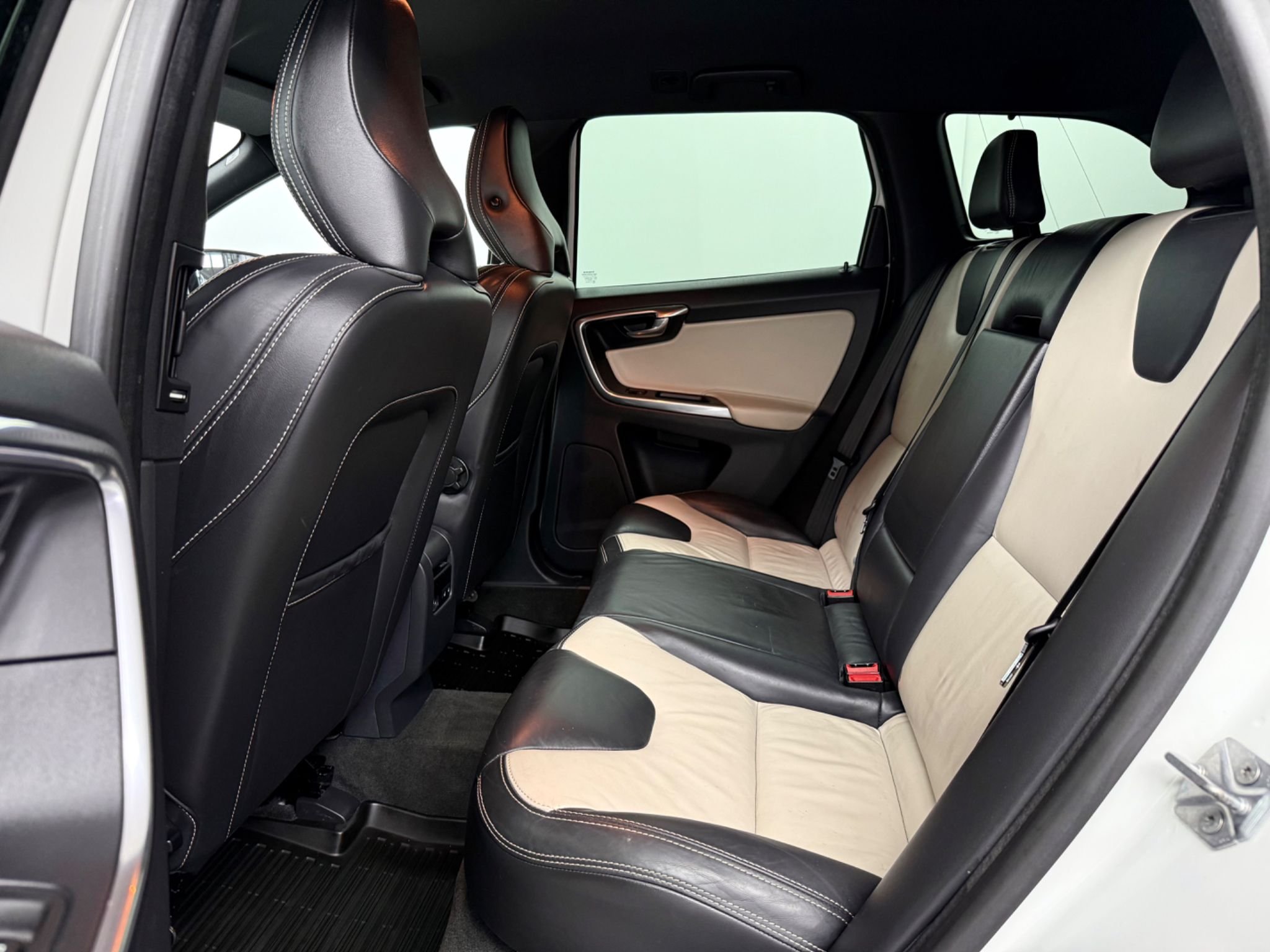 Volvo XC60 D4 Geartronic, 181hp, 2014