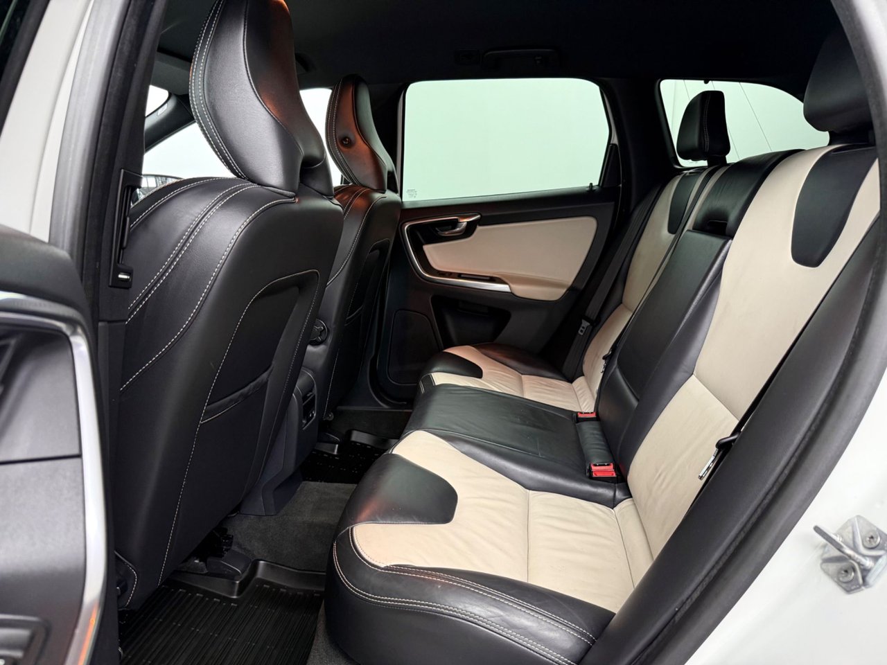Volvo XC60 D4 Geartronic, 181hp, 2014