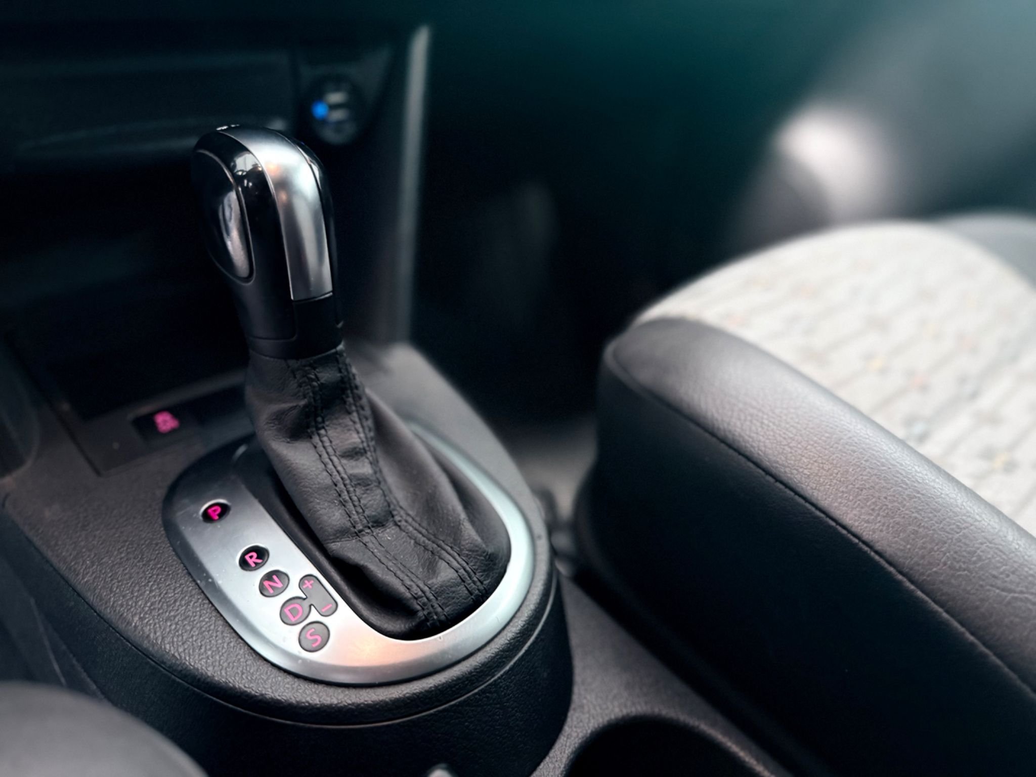 Volkswagen Caddy Maxi Panel Van 1.6 TDI DPF DSG Sekventiell, 102hk, 2011