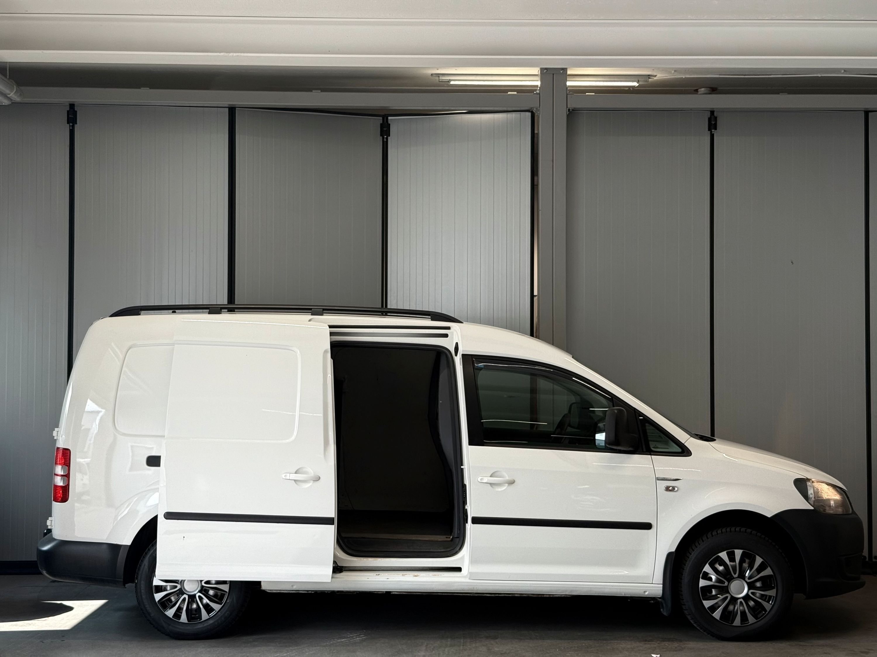 Volkswagen Caddy Maxi Panel Van 1.6 TDI DPF DSG Sekventiell, 102hk, 2011