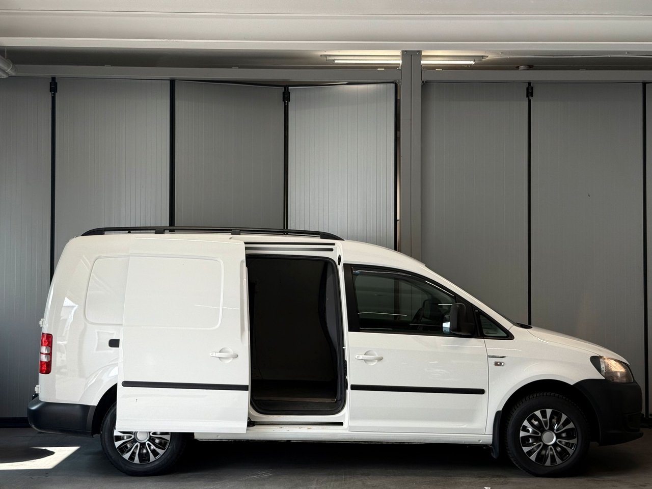 Volkswagen Caddy Maxi Panel Van 1.6 TDI DPF DSG Sekventiell, 102hk, 2011