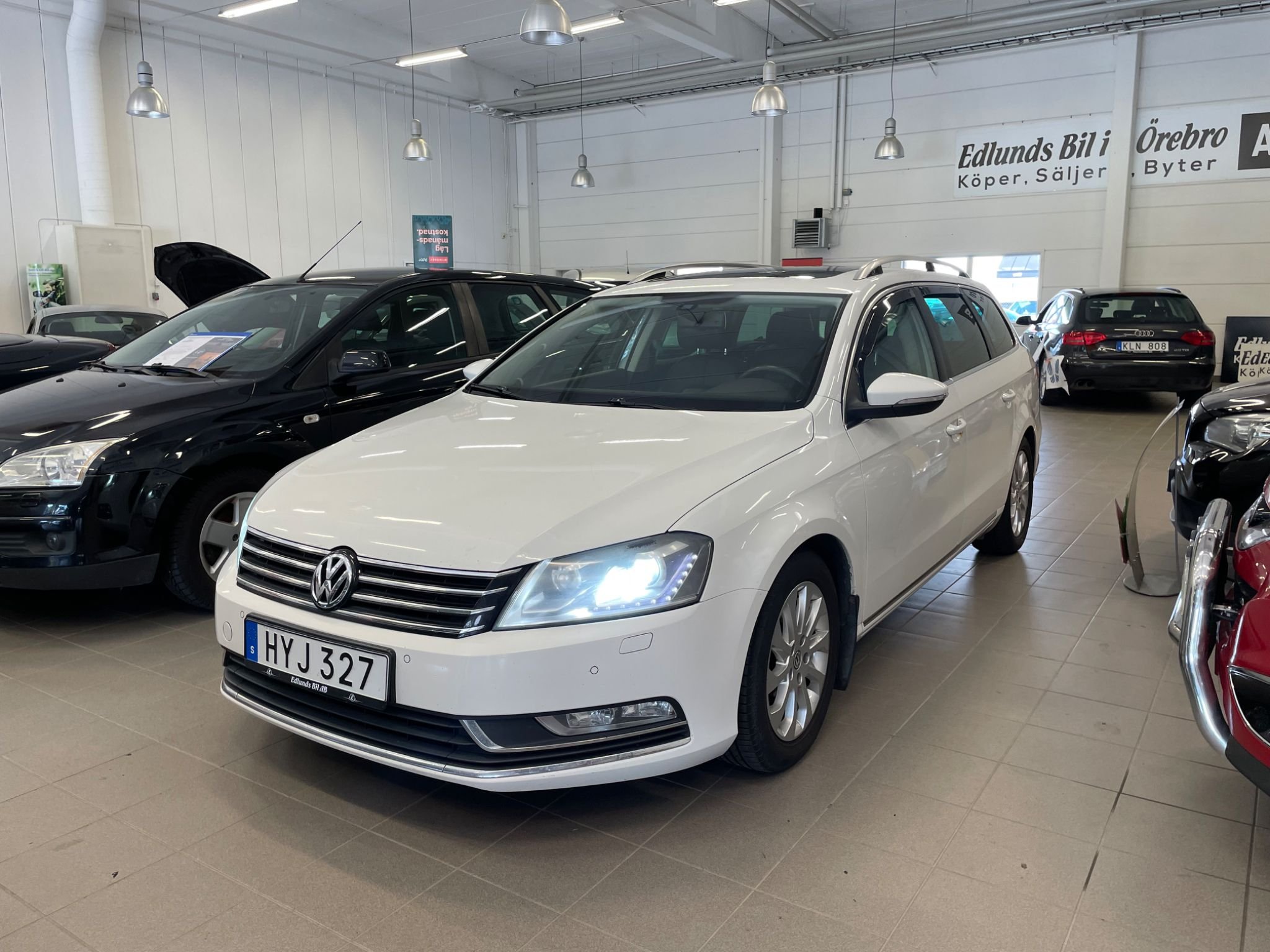 Volkswagen Passat Variant 2.0 TDI DPF BMT DSG sekvensiell, 6-trinn, 170hk, 2011