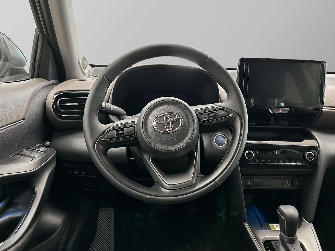 Toyota Yaris Cross Hybrid e-CVT, 116hk, 2024