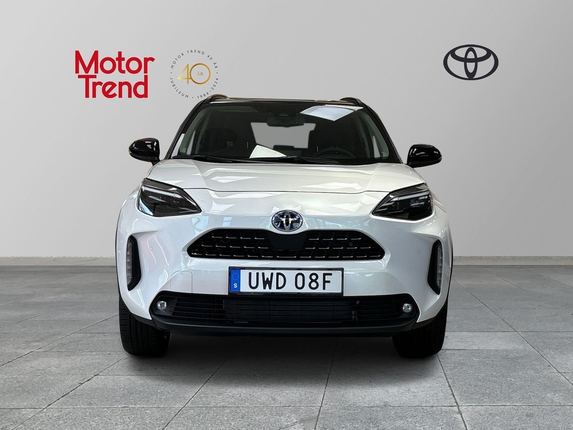 Toyota Yaris Cross Hybrid e-CVT, 116hk, 2024