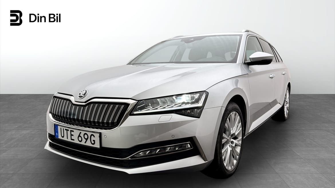 Škoda Superb iV Combi 1.4 TSI iV DSG Sequential, 218hp, 2024