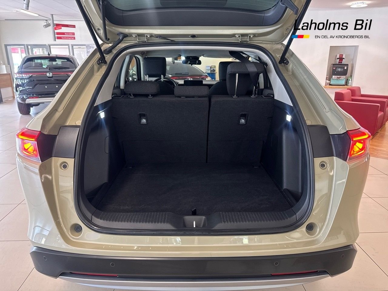 Honda HR-V e:HEV 1.5 i-MMD e-CVT, 146hk, 2023