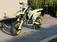 Husqvarna TE 125cc Motard nybes