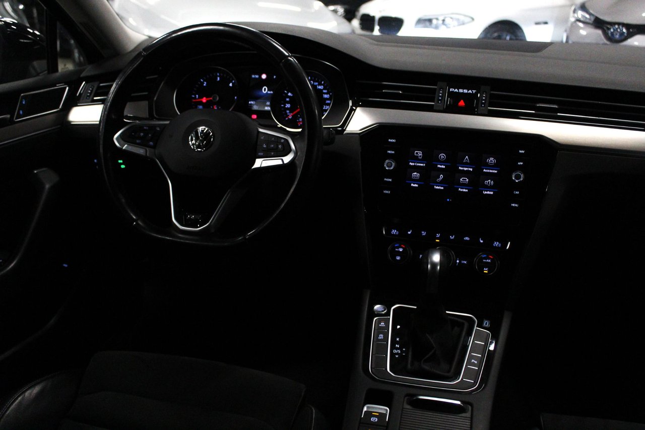 Volkswagen Passat Variant 2.0 TDI DPF SCR 4Motion DSG Sequential, 190hp, 2020