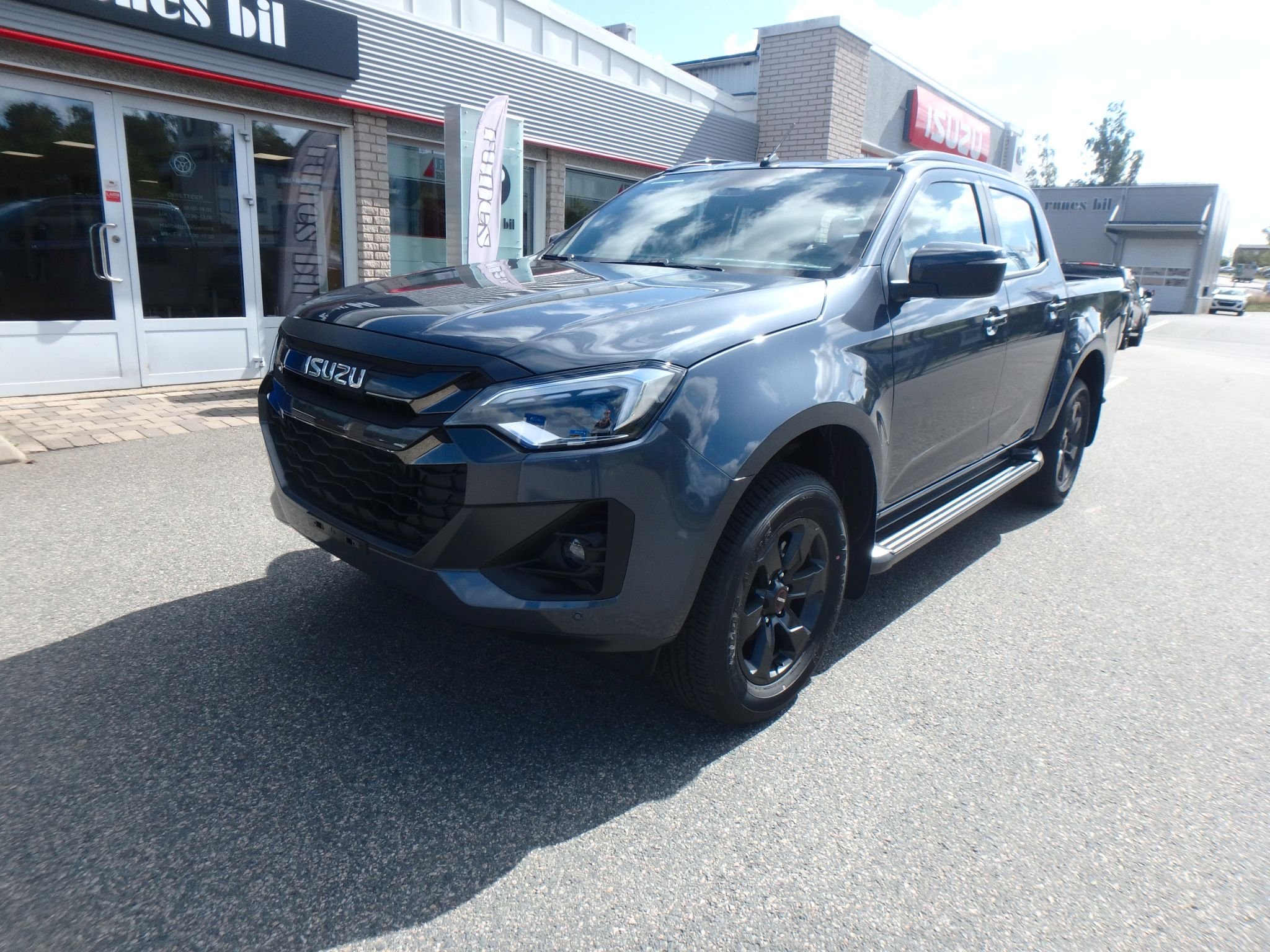 Isuzu D-Max Crew Cab 1.9 CNG 4WD Automatisk, 163hk, 2024