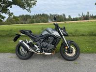 Honda CB 750 Hornet