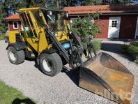 Lastmaskin Wille 445 med utrustning