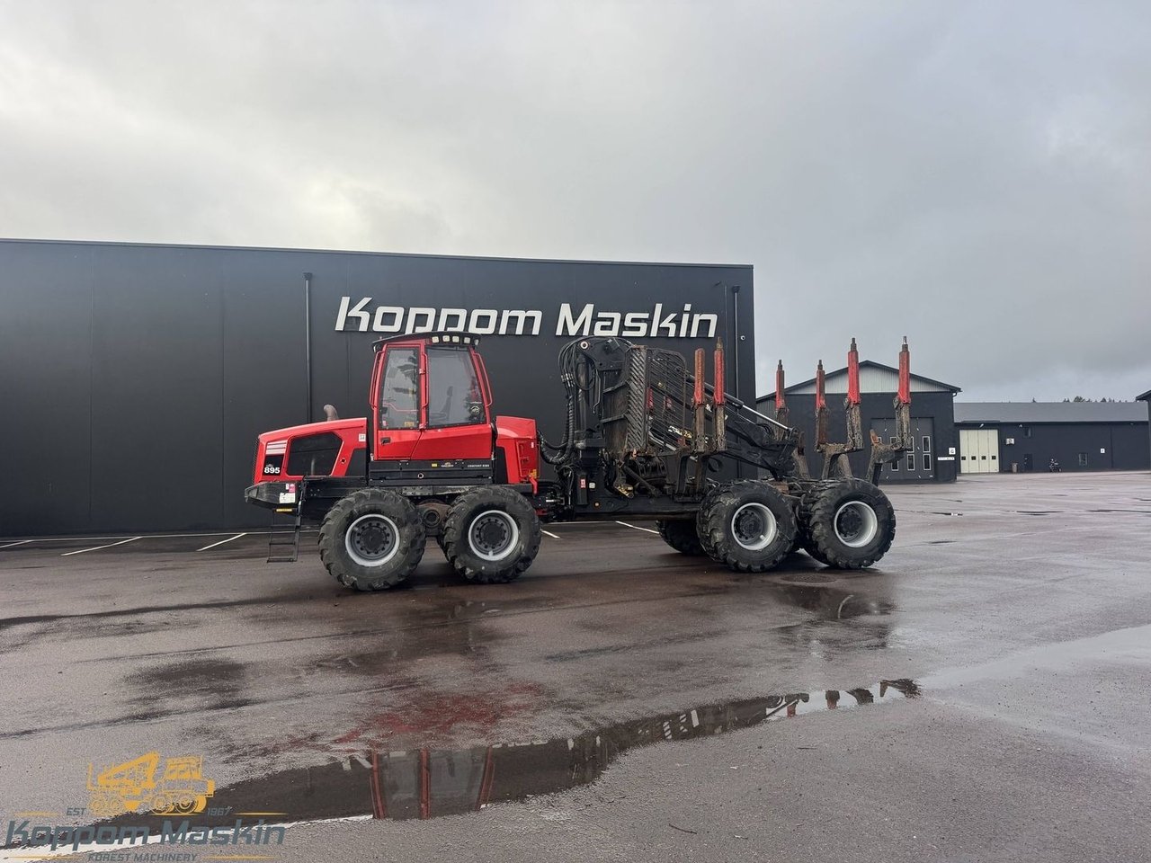 Komatsu 895, 14600h - Skotare