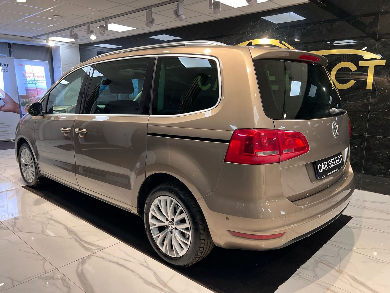 Volkswagen Sharan 7-seater 2.0 TDI DPF BMT DSG Sequential, 140hp, 2015