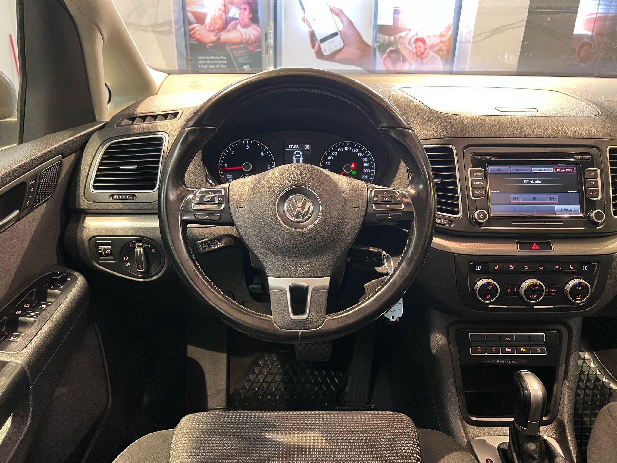 Volkswagen Sharan 7-seater 2.0 TDI DPF BMT DSG Sequential, 140hp, 2015