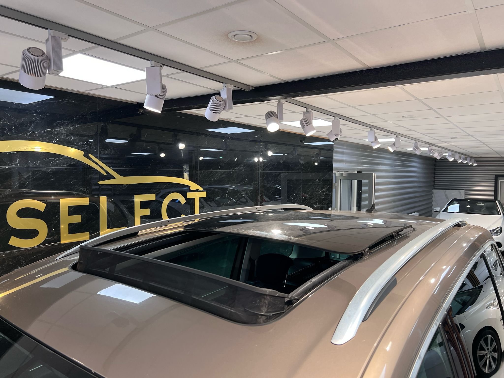 Volkswagen Sharan 7-seater 2.0 TDI DPF BMT DSG Sequential, 140hp, 2015