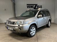 Nissan X-Trail 2.5 4x4 Aut 4WD GPS Lucka Drag Mycket fin