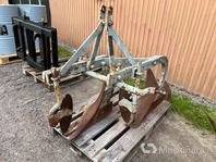 Plog 2-Skärig Ferguson 12 AS 28