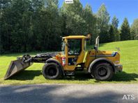 Lundberg 4200 LS med redskap (390,000:- ex moms)