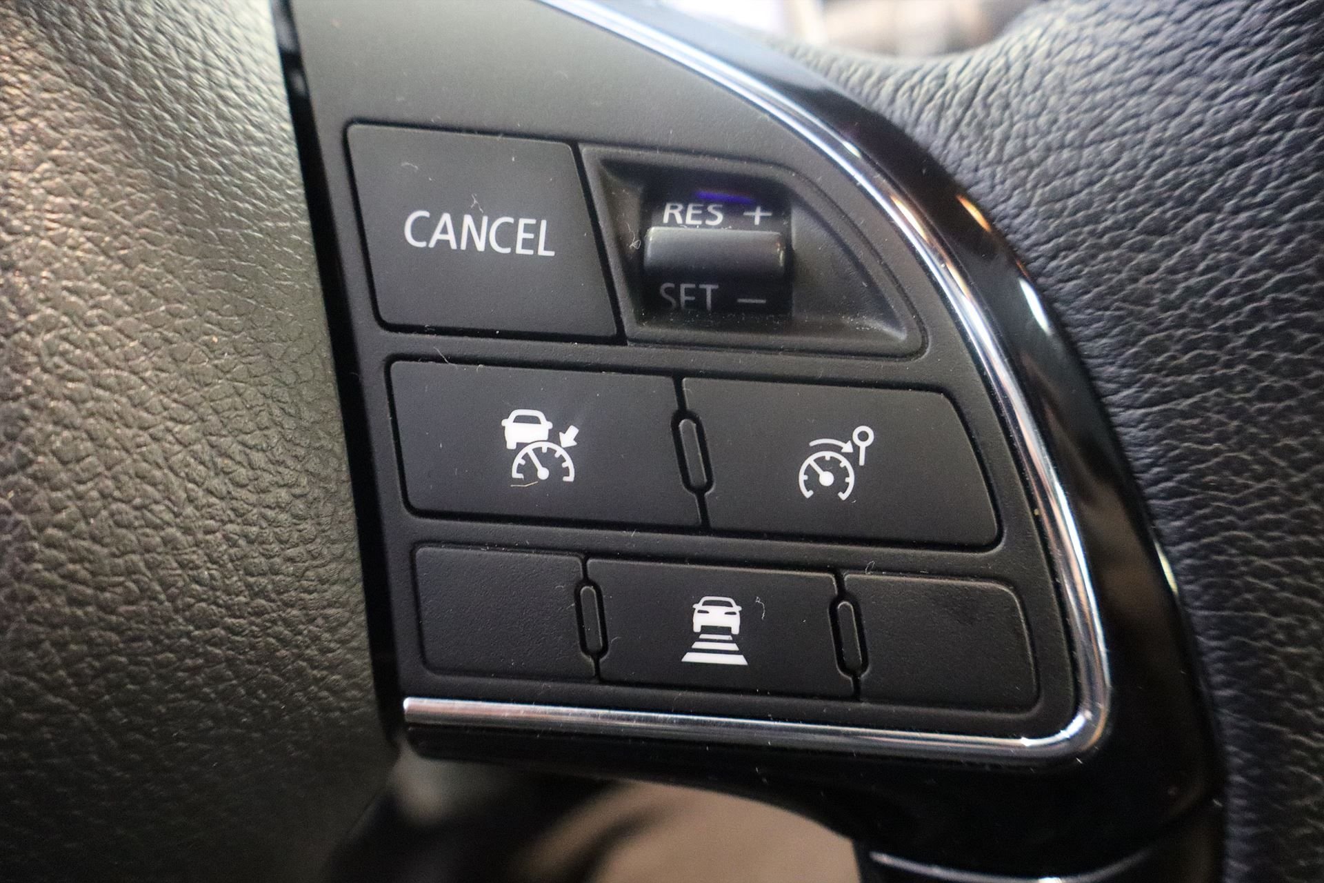 Mitsubishi Eclipse Cross PHEV 2.4 MIVEC S-AWC, 188hp, 2023