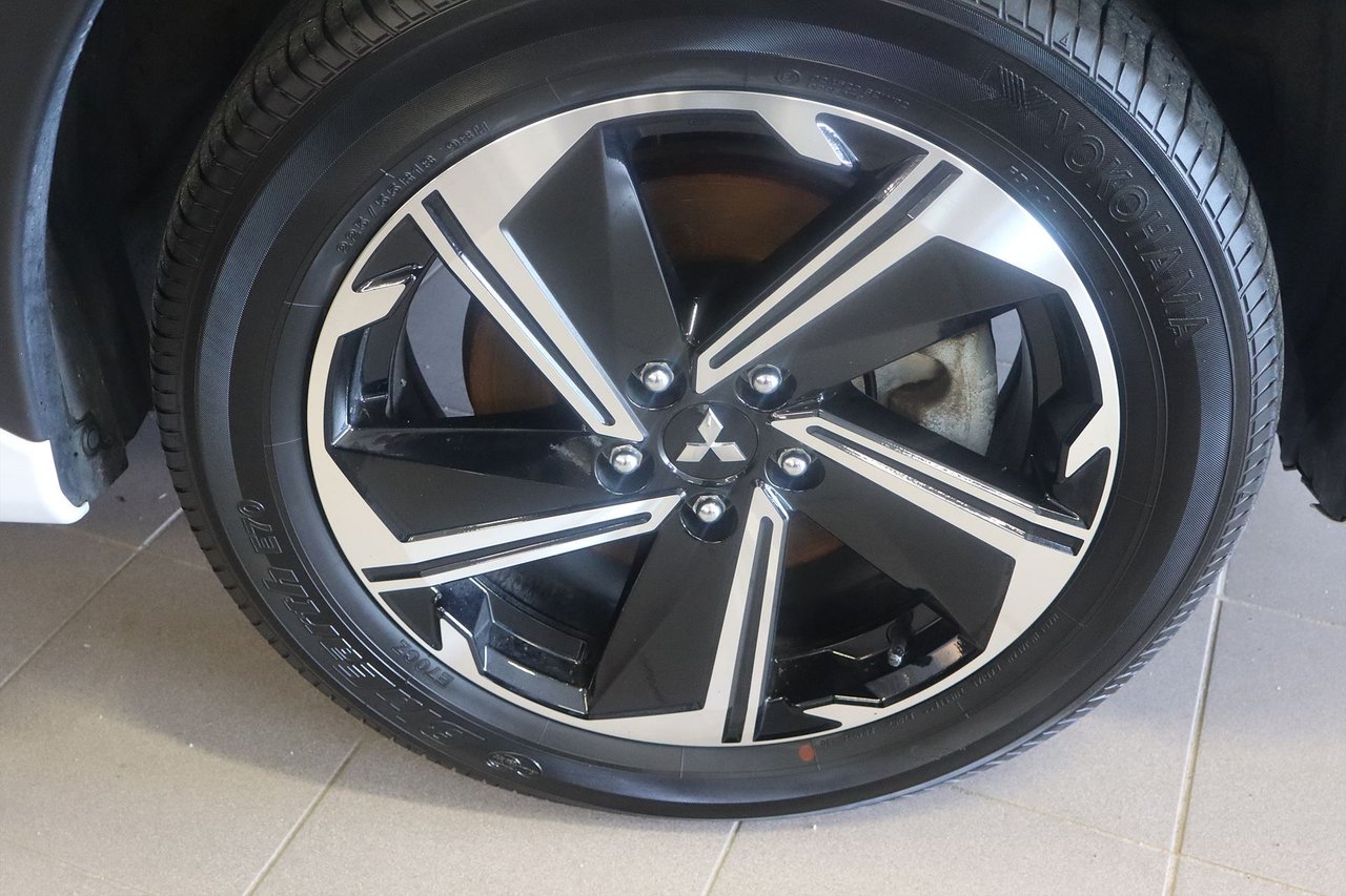 Mitsubishi Eclipse Cross PHEV 2.4 MIVEC S-AWC, 188hp, 2023