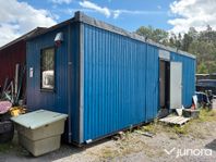 Personalbod med säng & toalett
