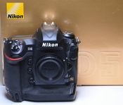 Nikon D5 Hus