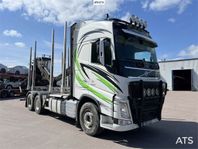Volvo FH13 Timmerbil Loglift 105S kran (840,000:- ex moms)