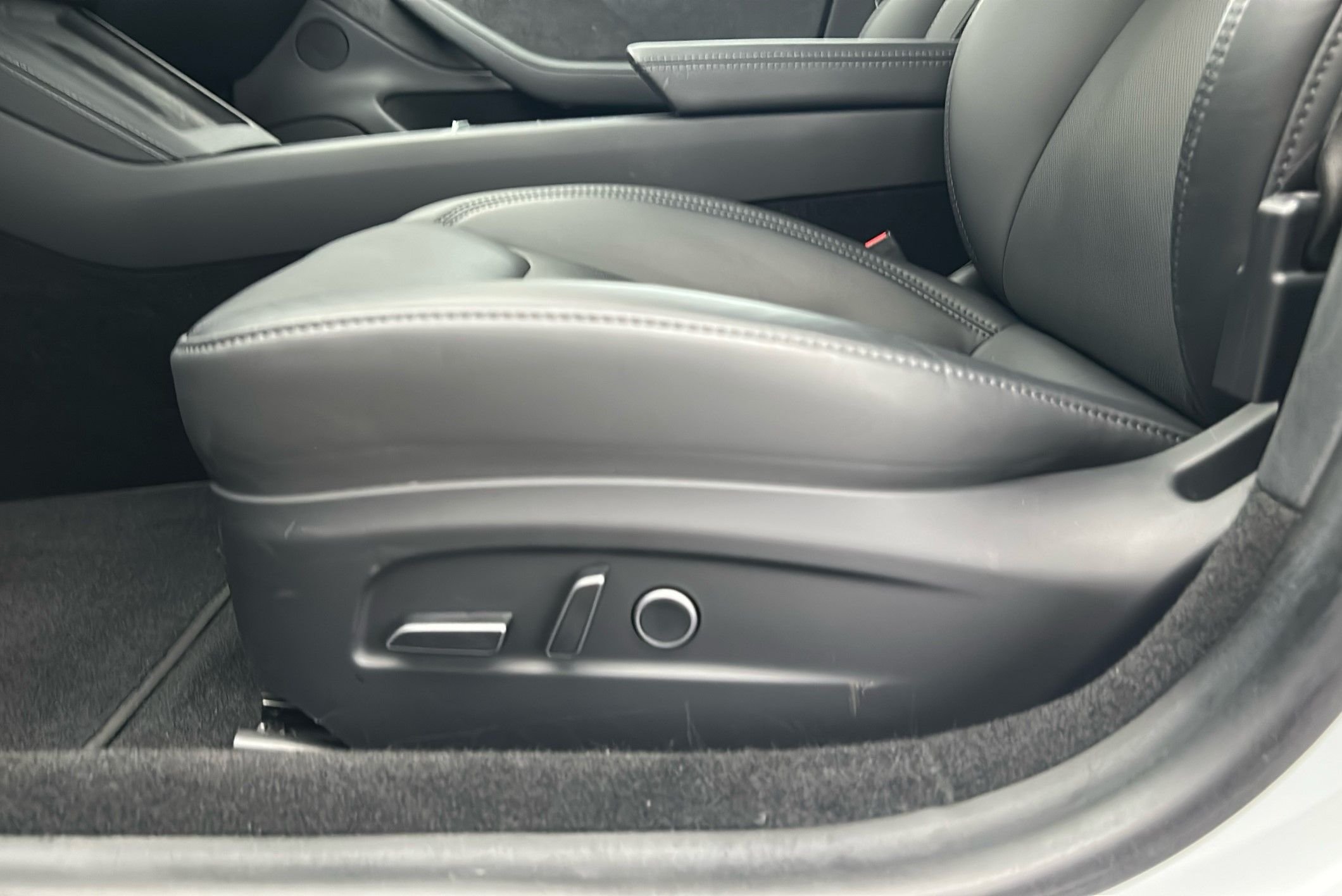 Tesla Model 3 Long Range AWD, 2024