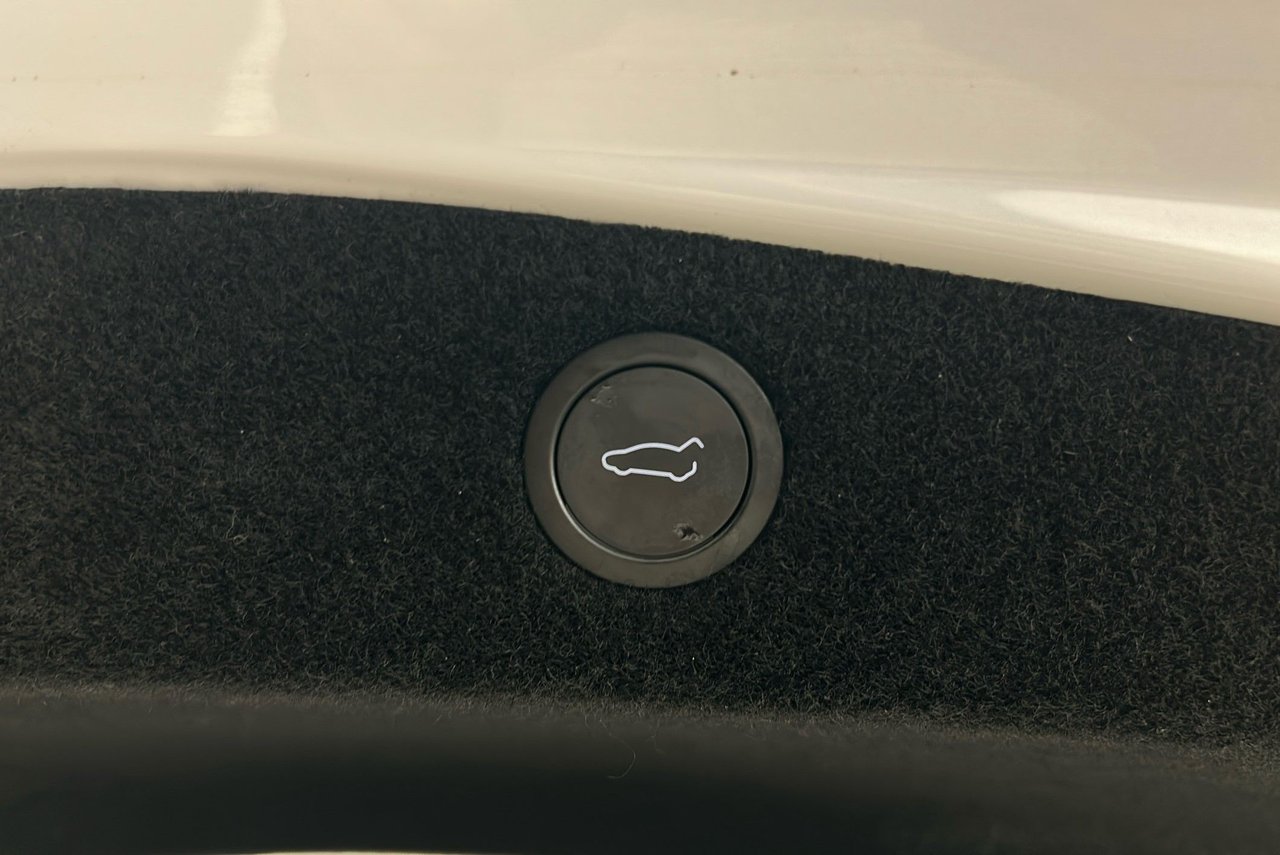 Tesla Model 3 Long Range AWD, 2024