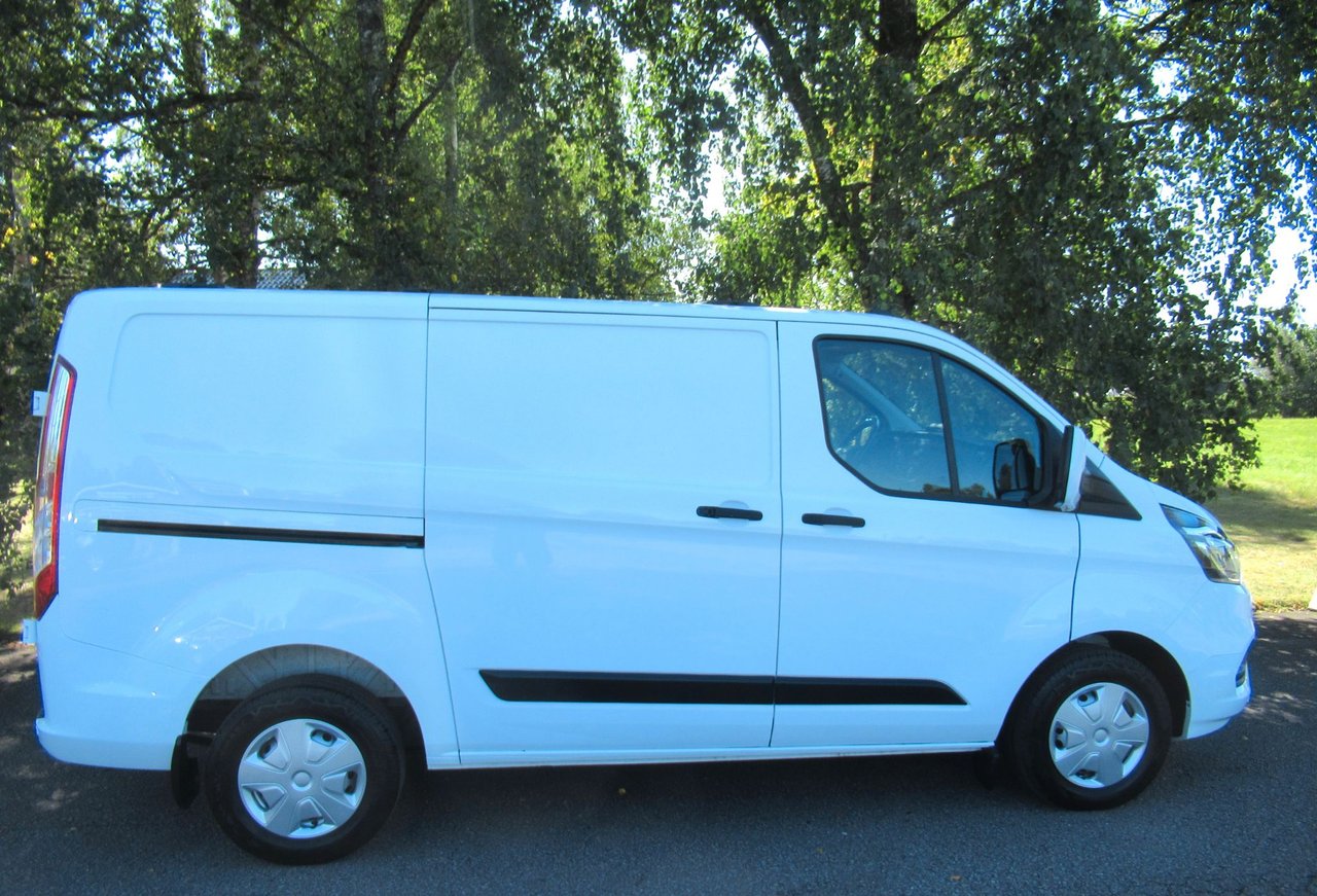 Ford Transit Custom 280 2.0 EcoBlue Manuell, 130hk, 2022