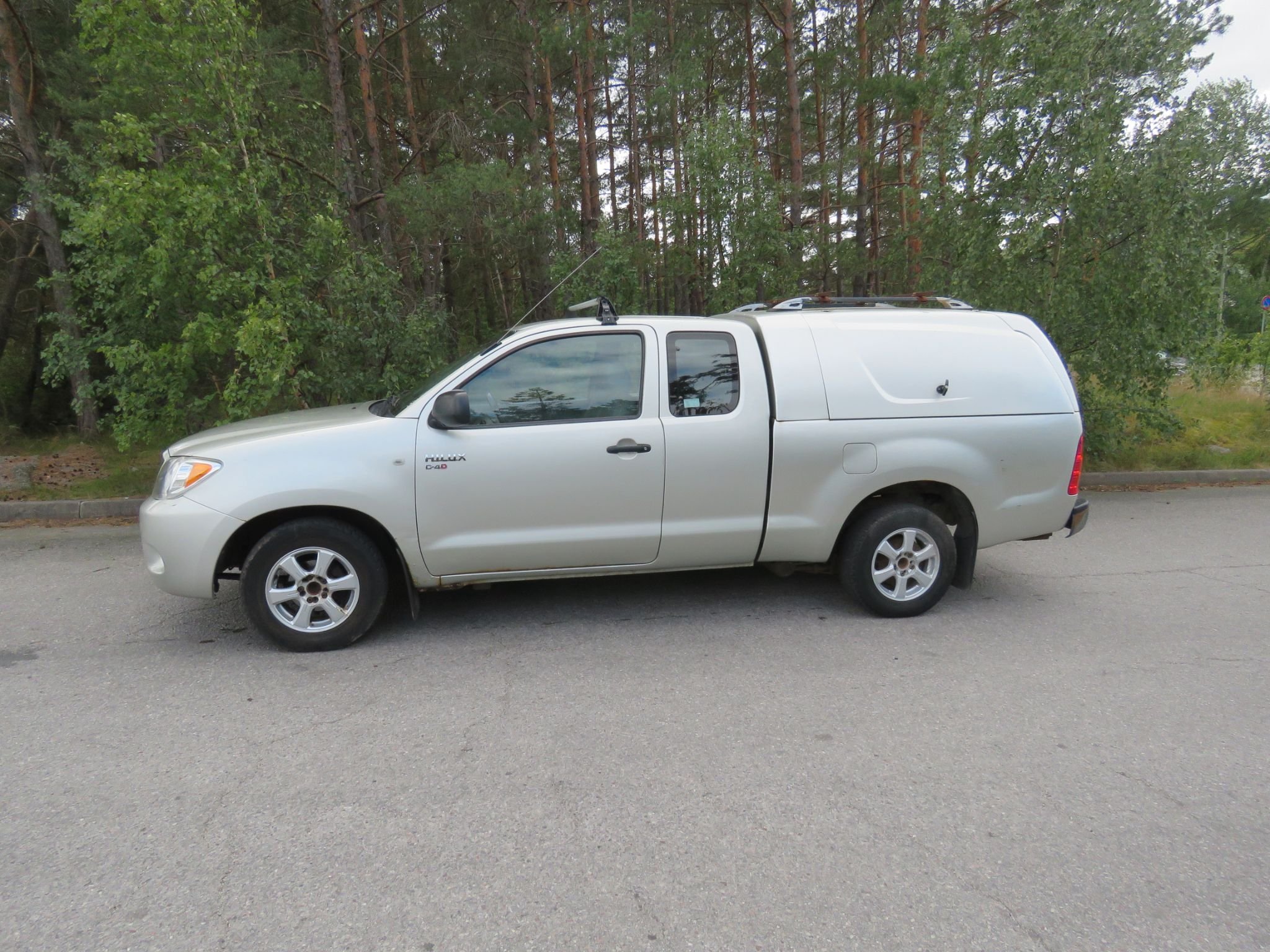 Toyota Hilux Extra Cab 2.5 Manuell, 5-trinn, 102ps, 2006