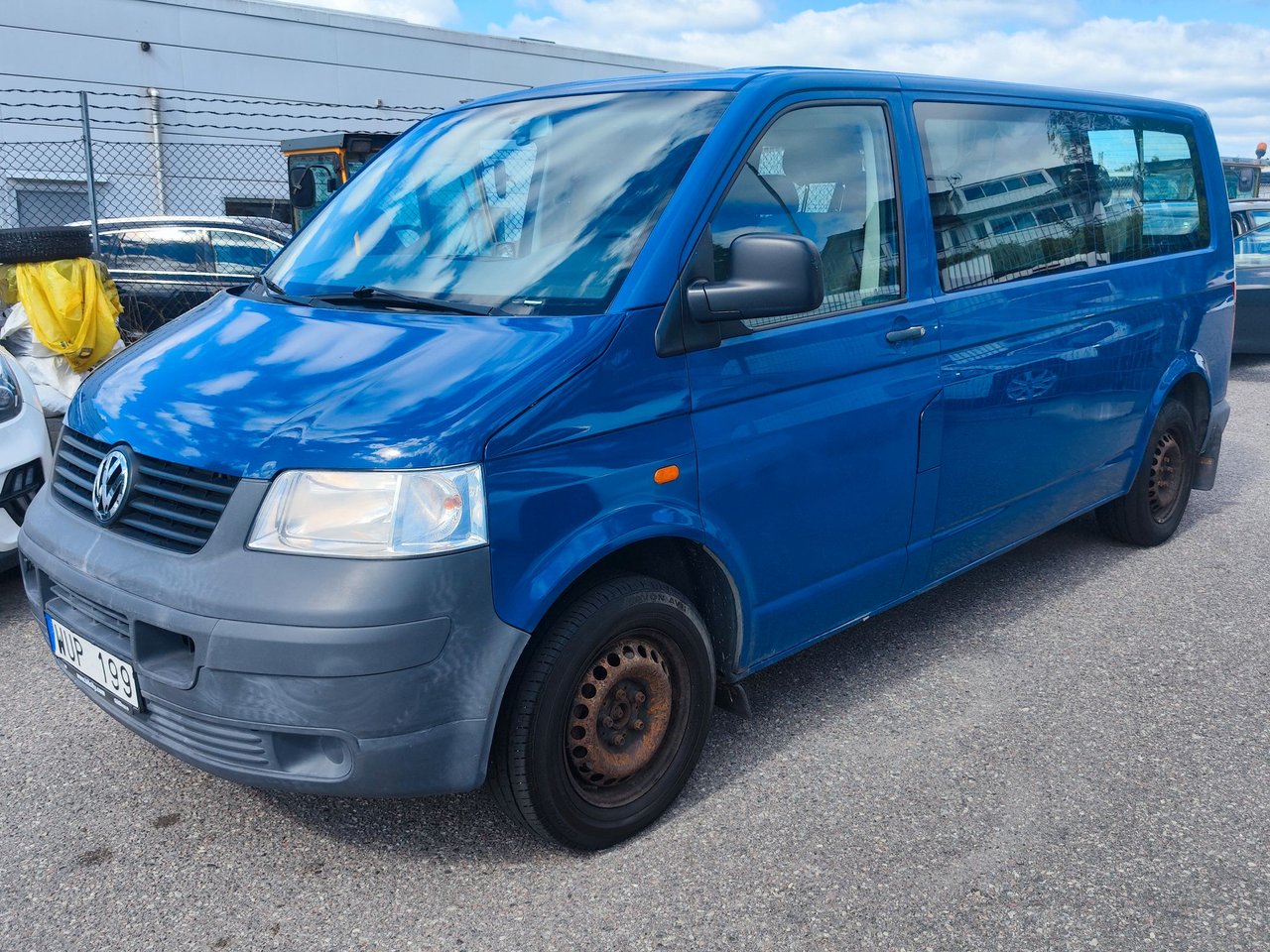 Volkswagen Transporter Kombi ...