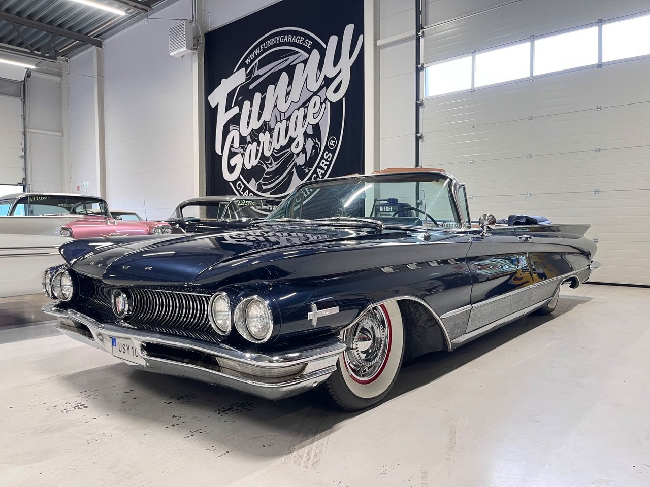 Buick Electra 225 Convertible...