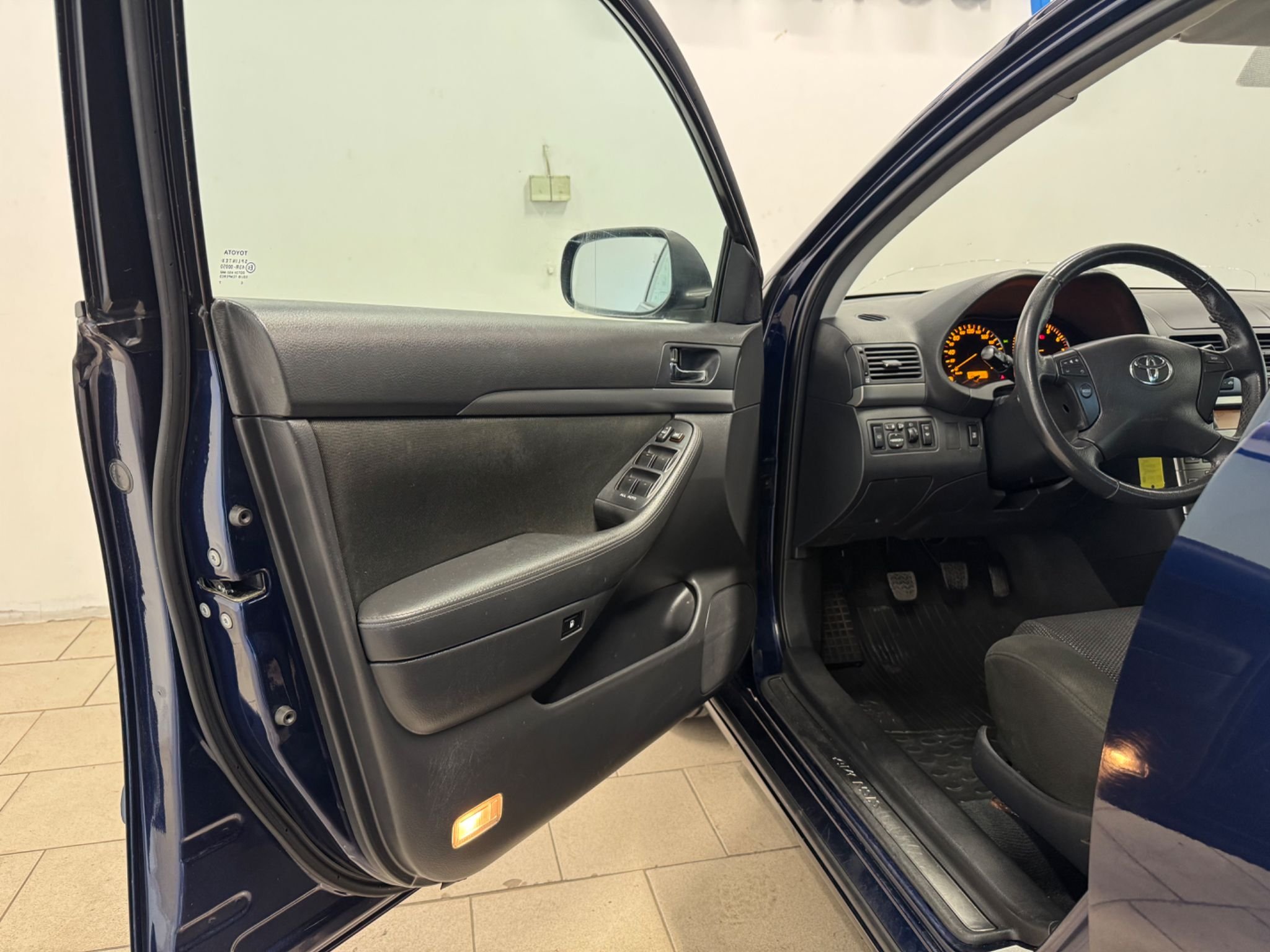 Toyota Avensis Stasjonsvogn 2.0 D-4 VVT-i Manuell, 5-trinn, 147hk, 2007