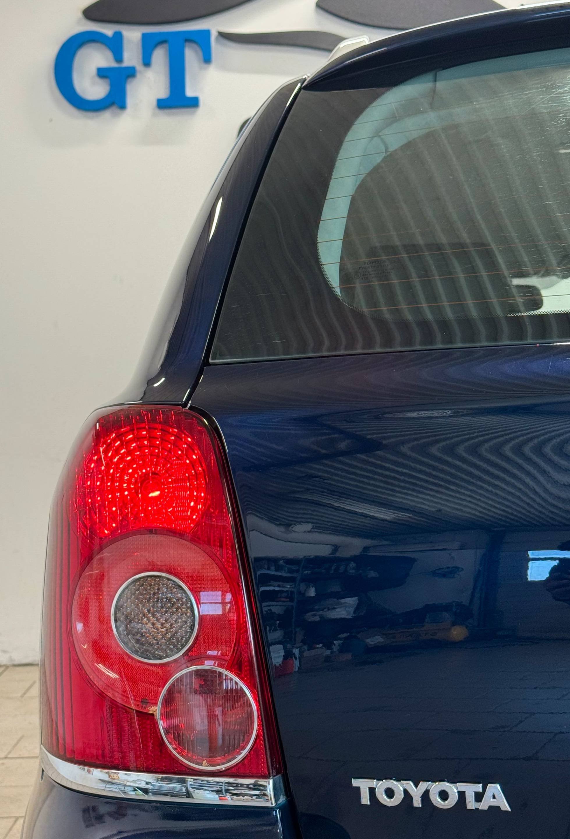 Toyota Avensis Stasjonsvogn 2.0 D-4 VVT-i Manuell, 5-trinn, 147hk, 2007