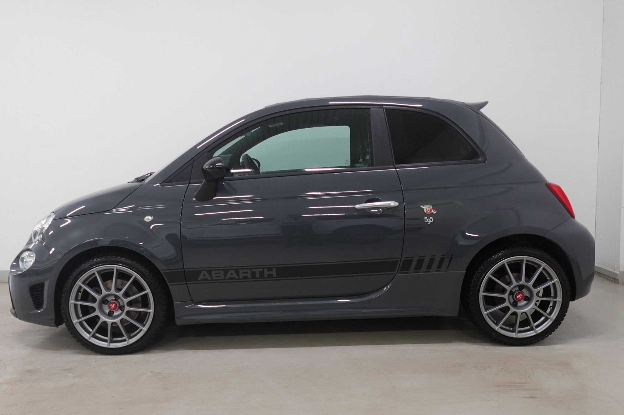 Abarth 595C 1.4 T-JET 16V Manual, 145hp, 2020