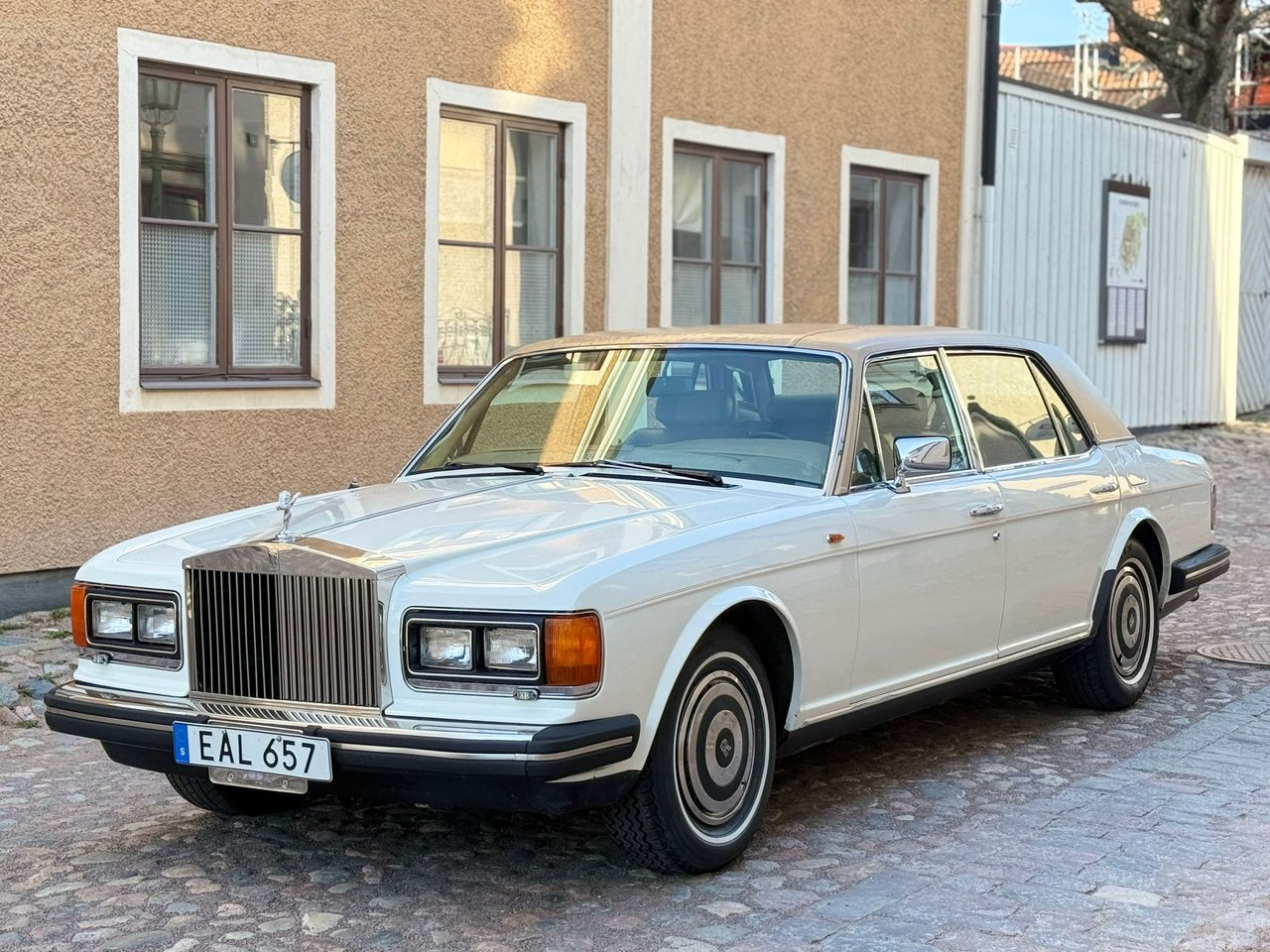 Rolls-Royce Silver Spur 6.75 ...