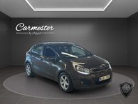 Kia Rio 5-dörrar 1.2 CVVT GLS LågMil 84hk Sparbössan 0%Ränta
