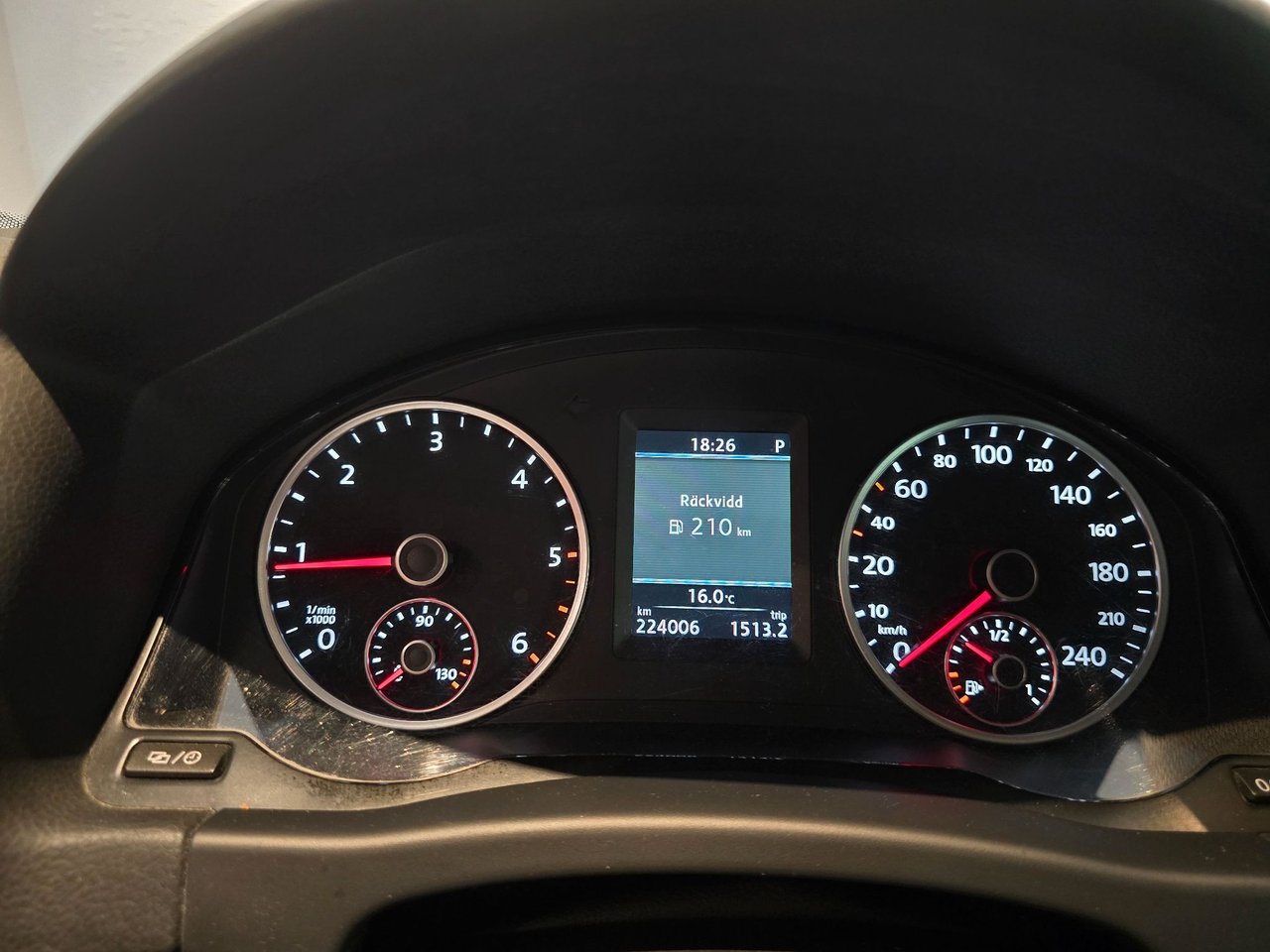 Volkswagen Tiguan 2.0 TDI DPF BMT 4Motion DSG Sekventiell, 177hk, 2014