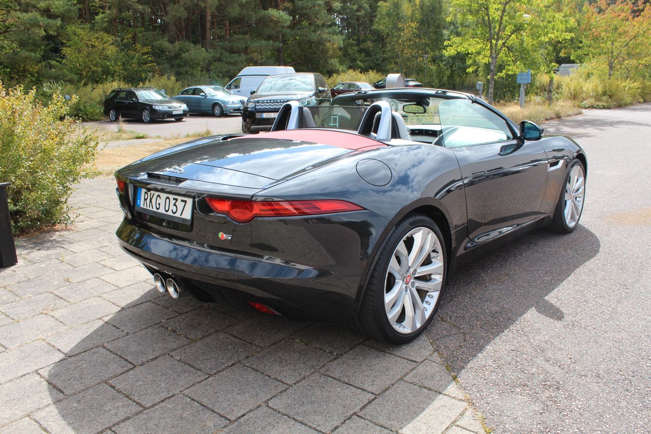 Jaguar F-Type S Convertible Quickshift, 381hk, 2014