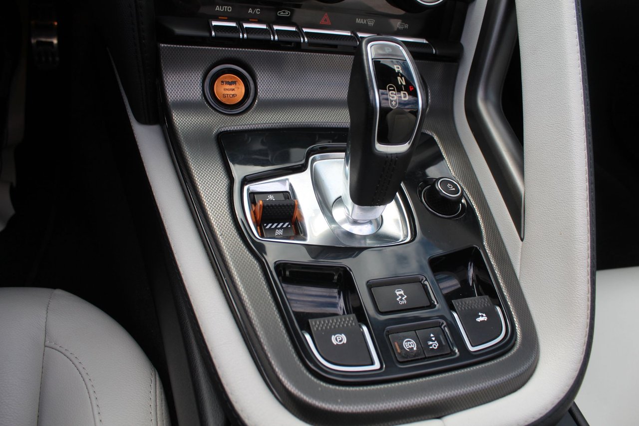 Jaguar F-Type S Convertible Quickshift, 381hk, 2014