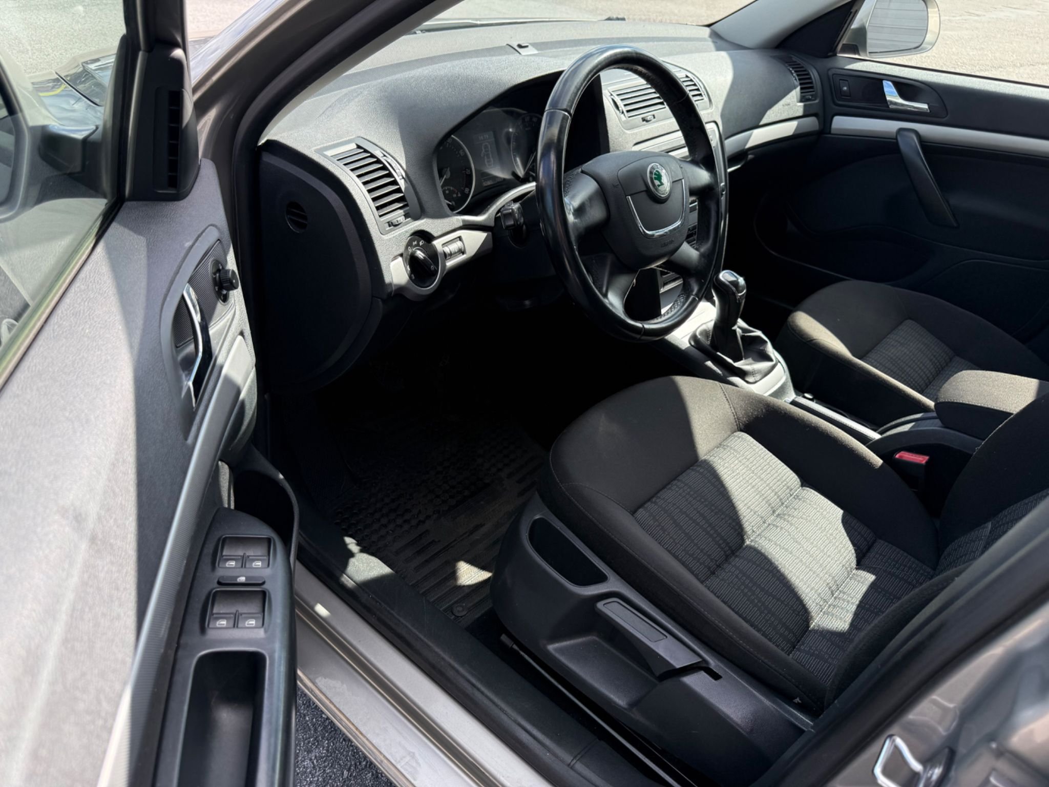 Škoda Octavia 1.4 TSI Manual, 122hp, 2012