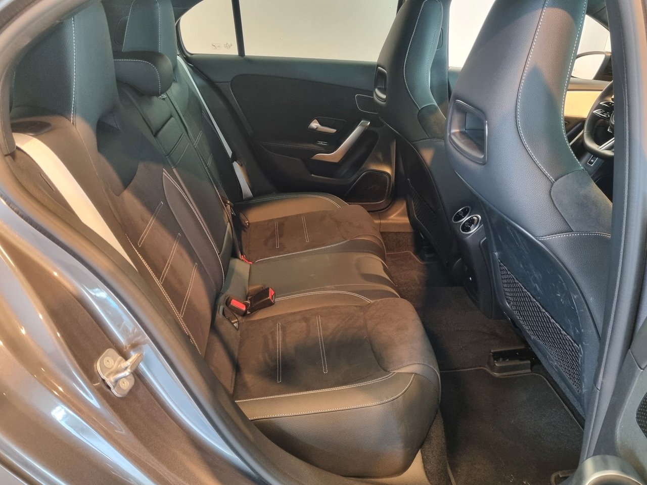 Mercedes-Benz A 250 e 8G-DCT, 218hp, 2026