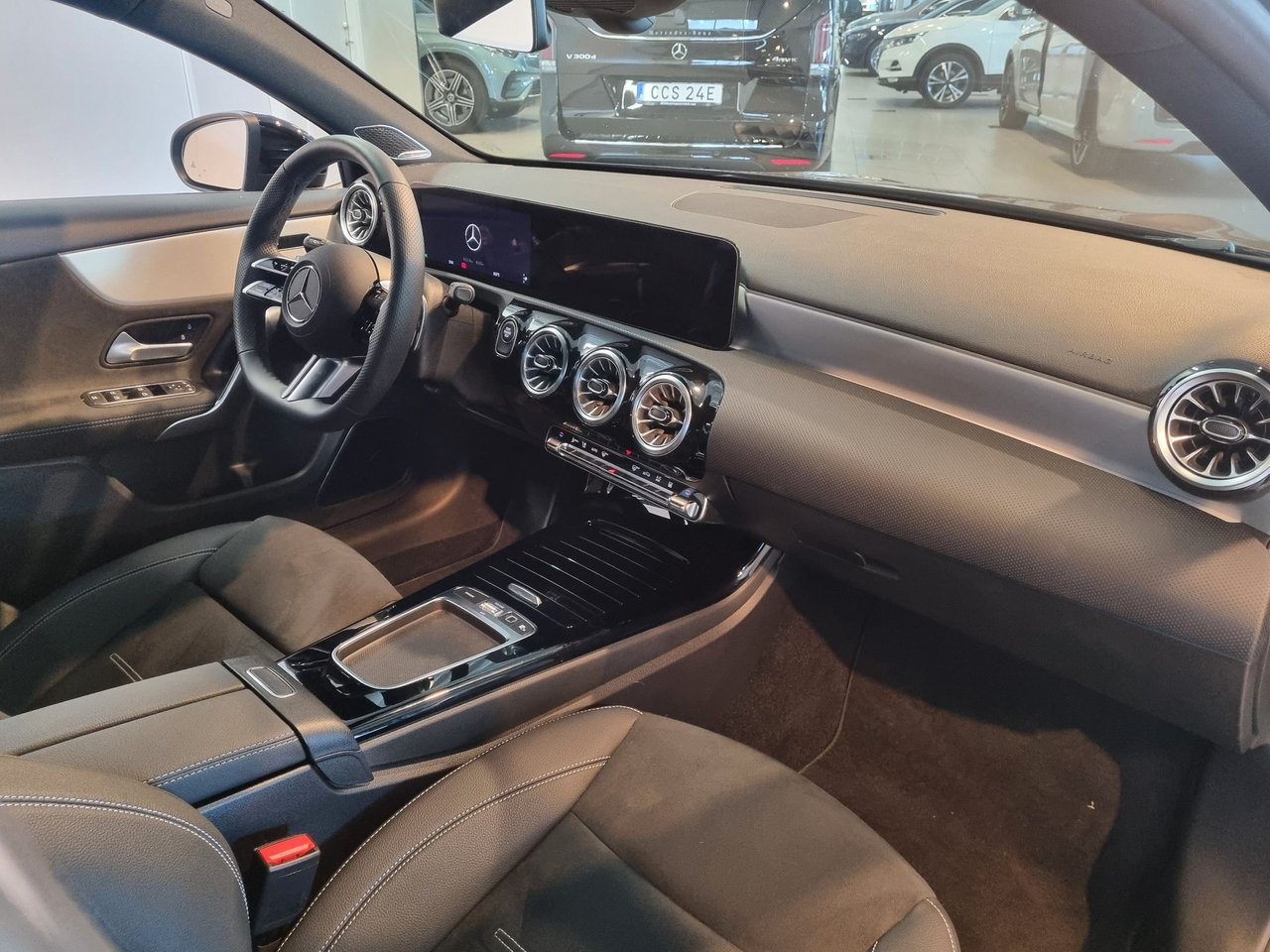 Mercedes-Benz A 250 e 8G-DCT, 218hp, 2026